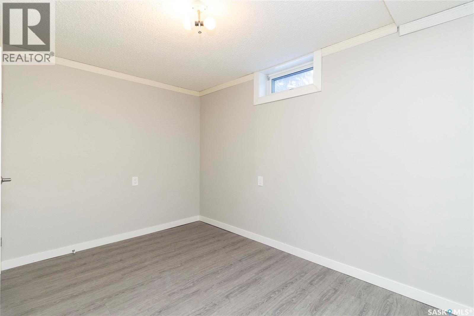 131 Tobin Crescent, Saskatoon, SK - Indoor Photo Showing Other Room