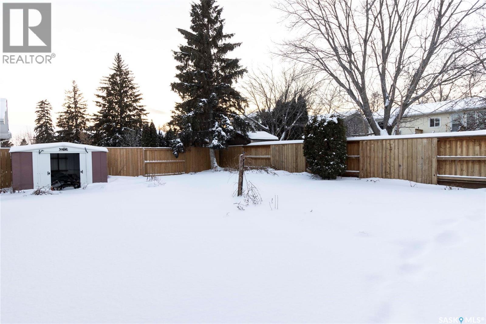 131 Tobin Crescent, Saskatoon, SK - Outdoor