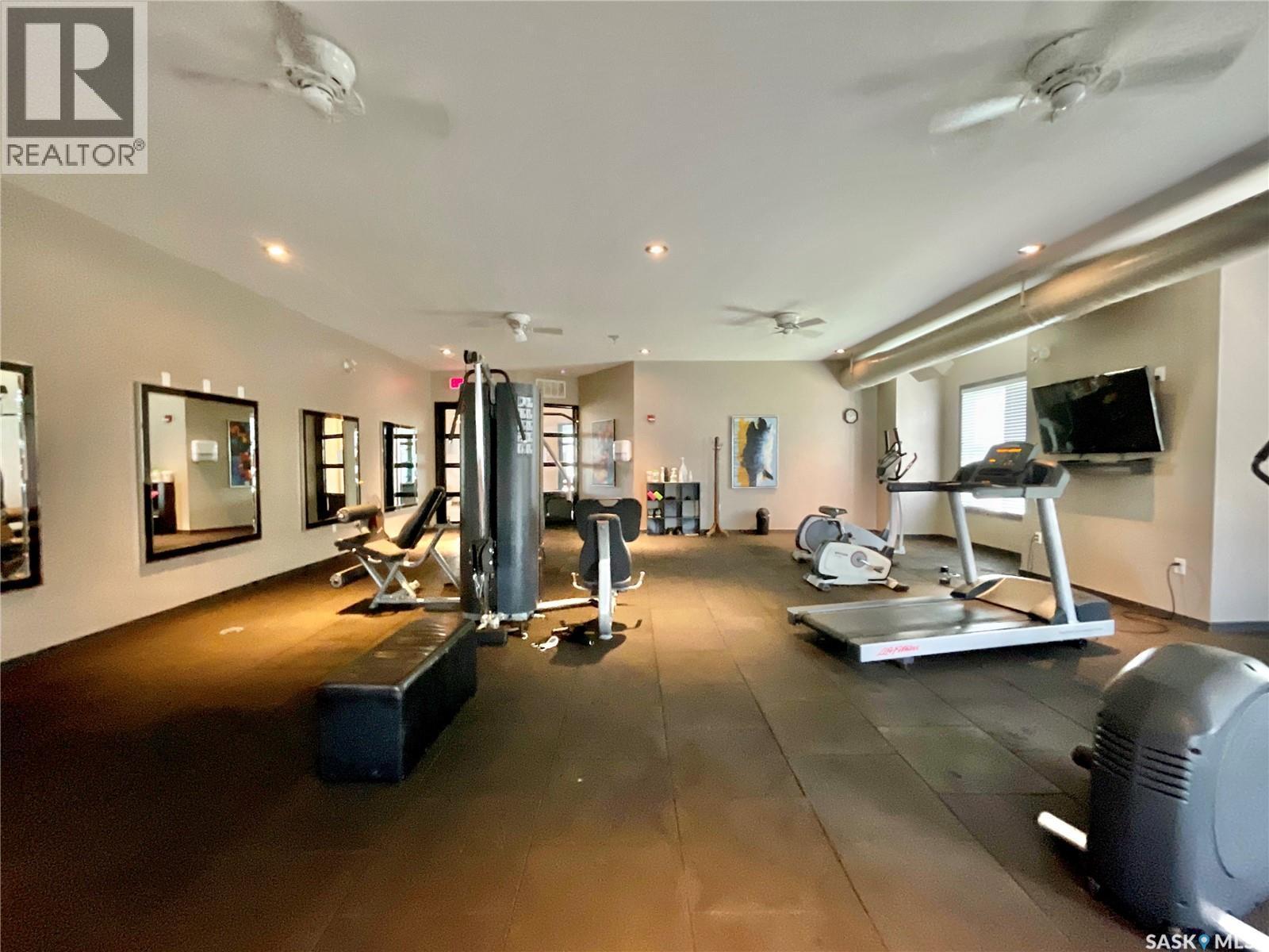 312 1510 Neville Drive, Regina, SK - Indoor Photo Showing Gym Room