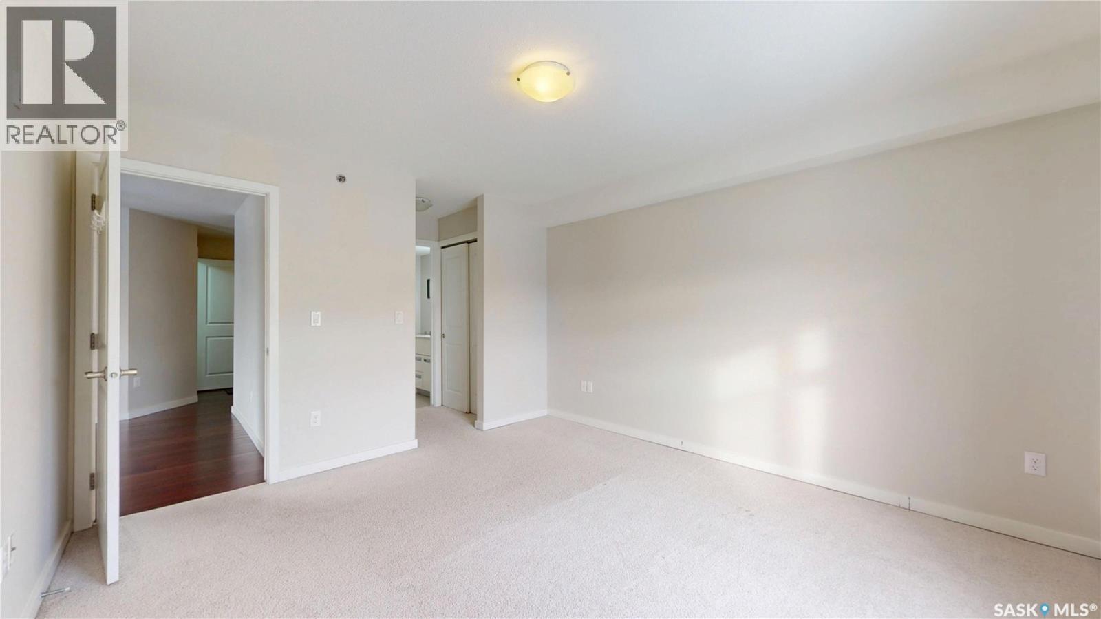 312 1510 Neville Drive, Regina, SK - Indoor Photo Showing Other Room