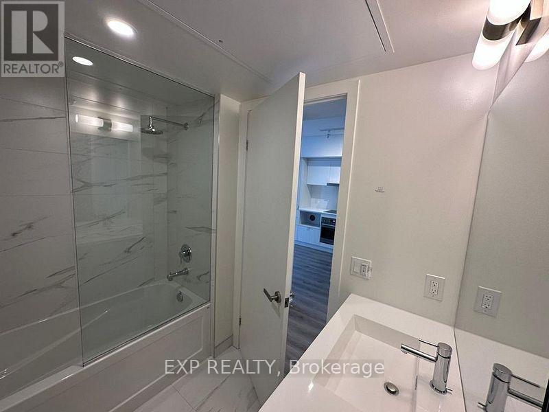 4106 - 138 Downes Street, Toronto, ON - Indoor Photo Showing Bathroom