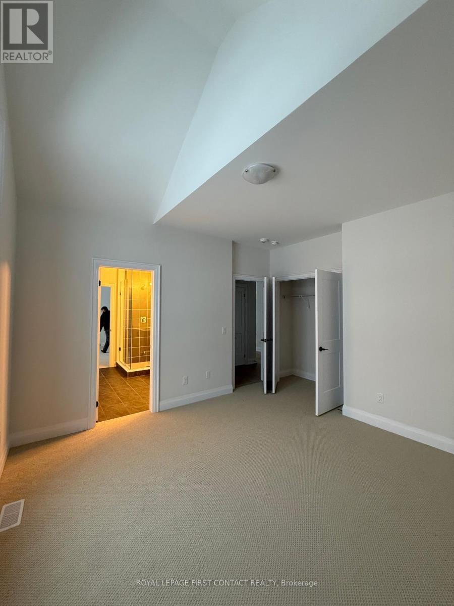 12 Herbert Avenue, Oro-Medonte, ON - Indoor Photo Showing Other Room