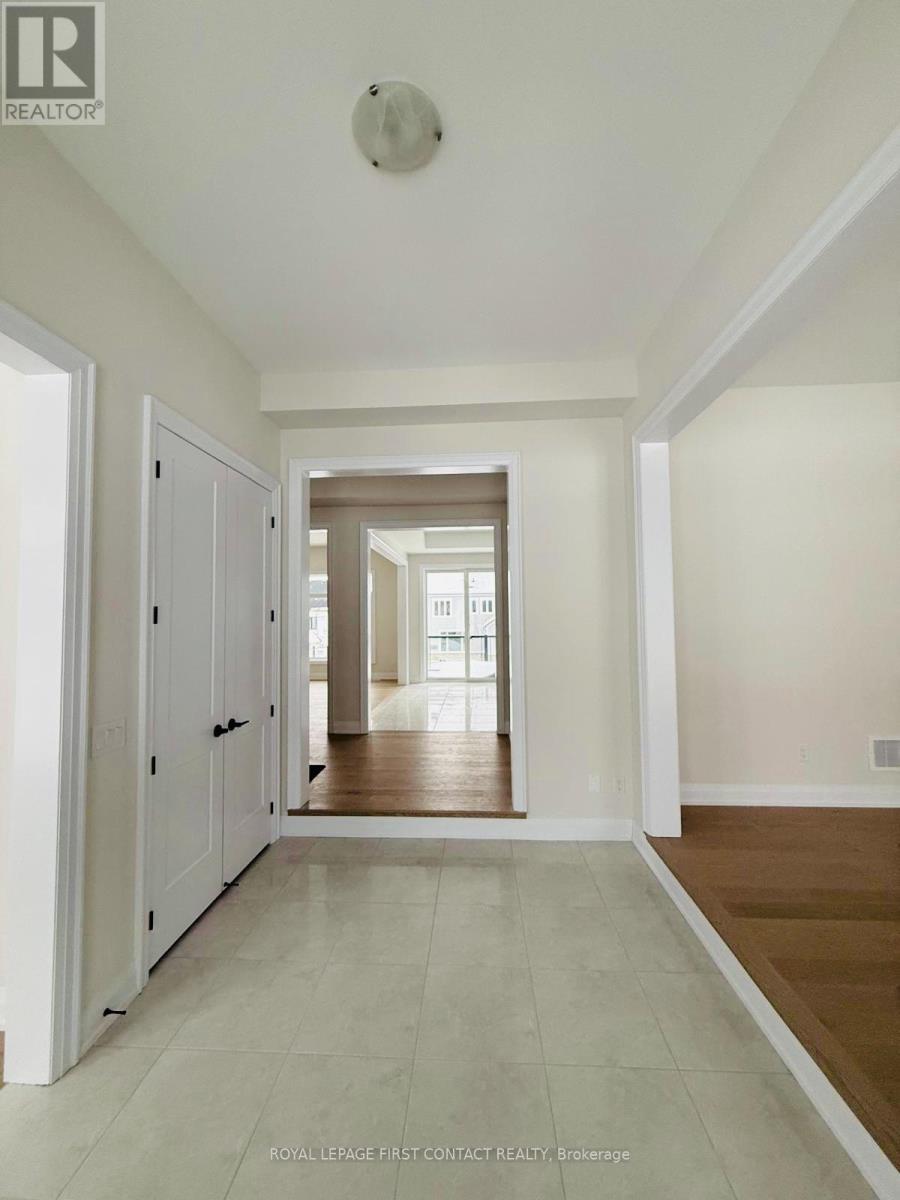 12 Herbert Avenue, Oro-Medonte, ON - Indoor Photo Showing Other Room