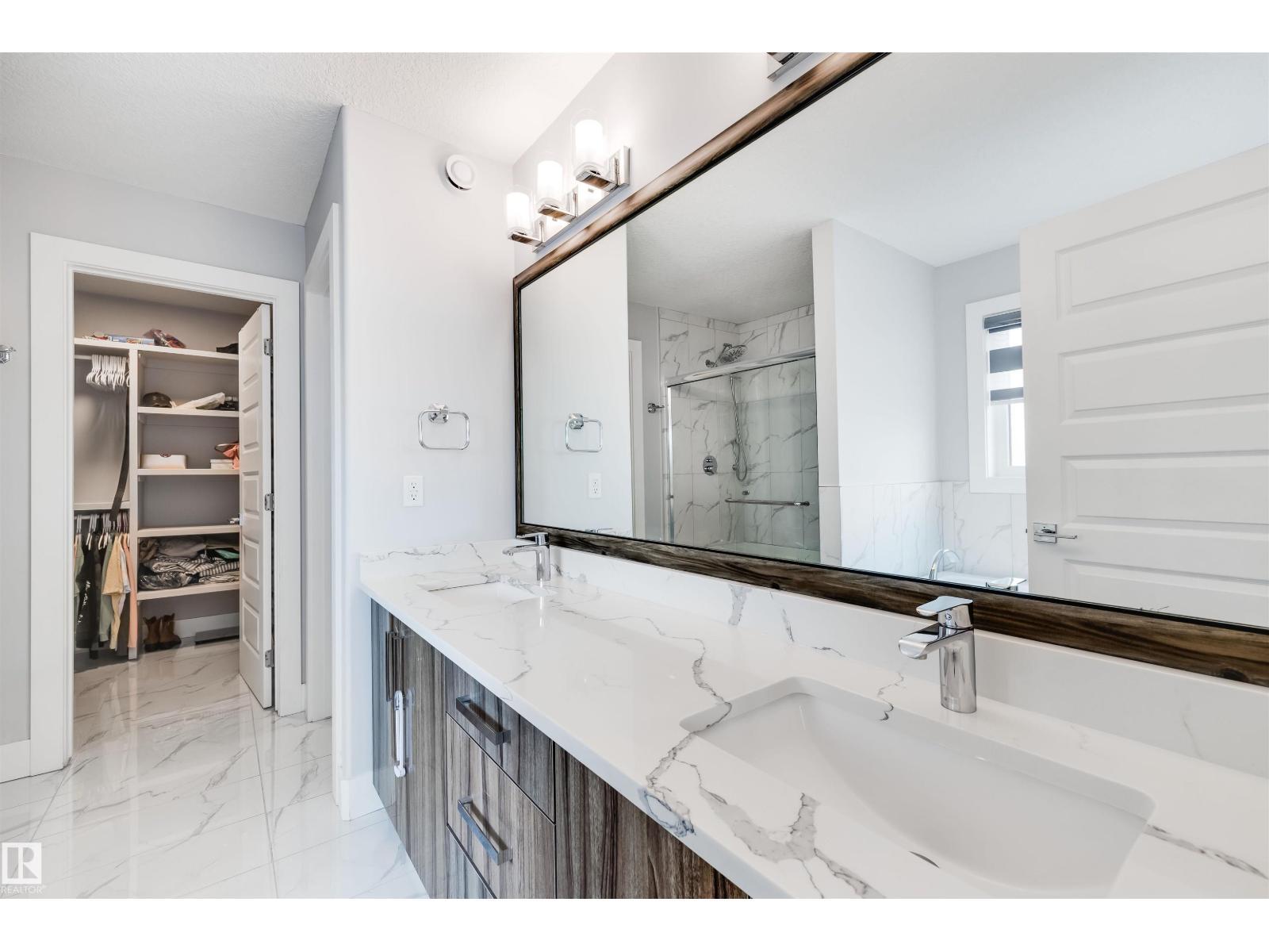 3901 44 Av, Beaumont, AB - Indoor Photo Showing Bathroom