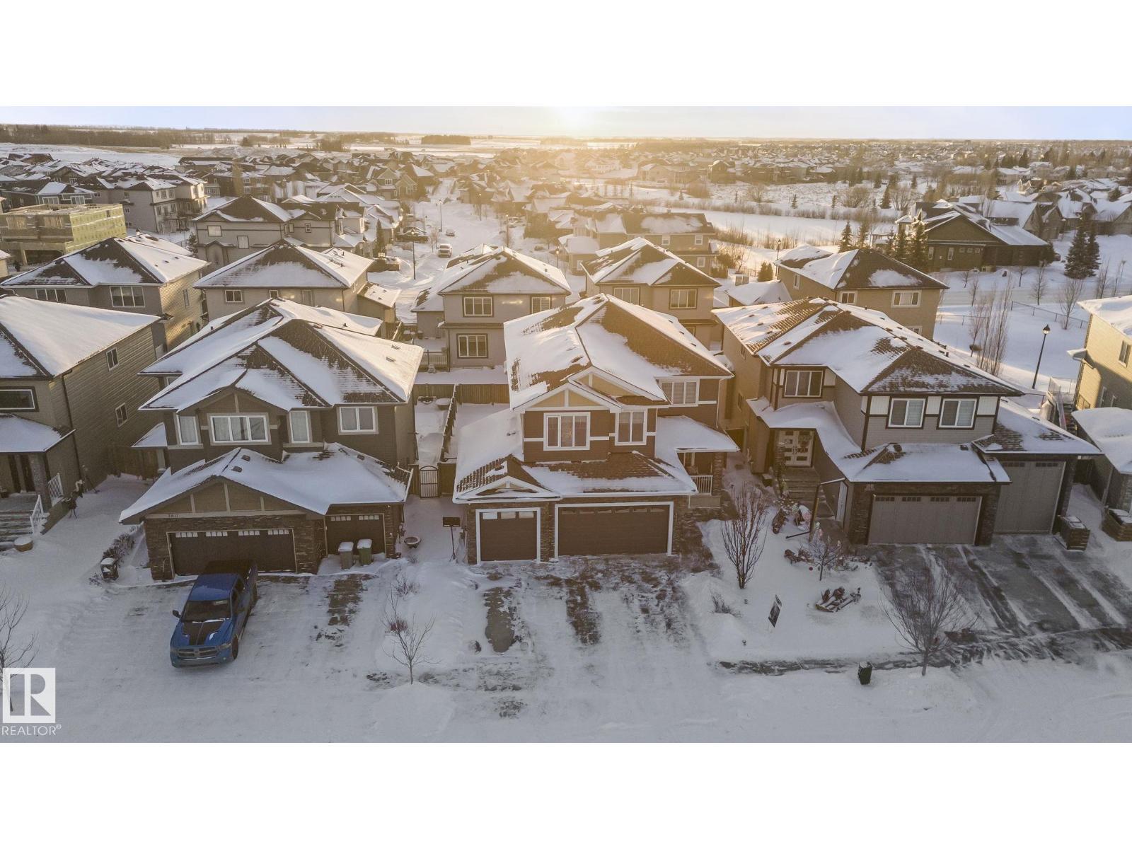 3901 44 Av, Beaumont, AB - Outdoor