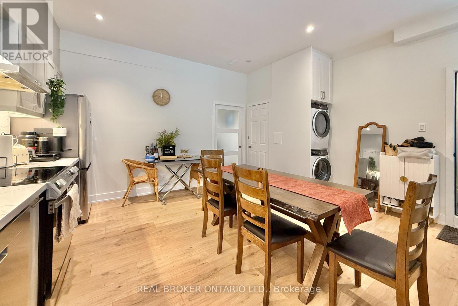 361 Main Street N, Markham, ON - Indoor