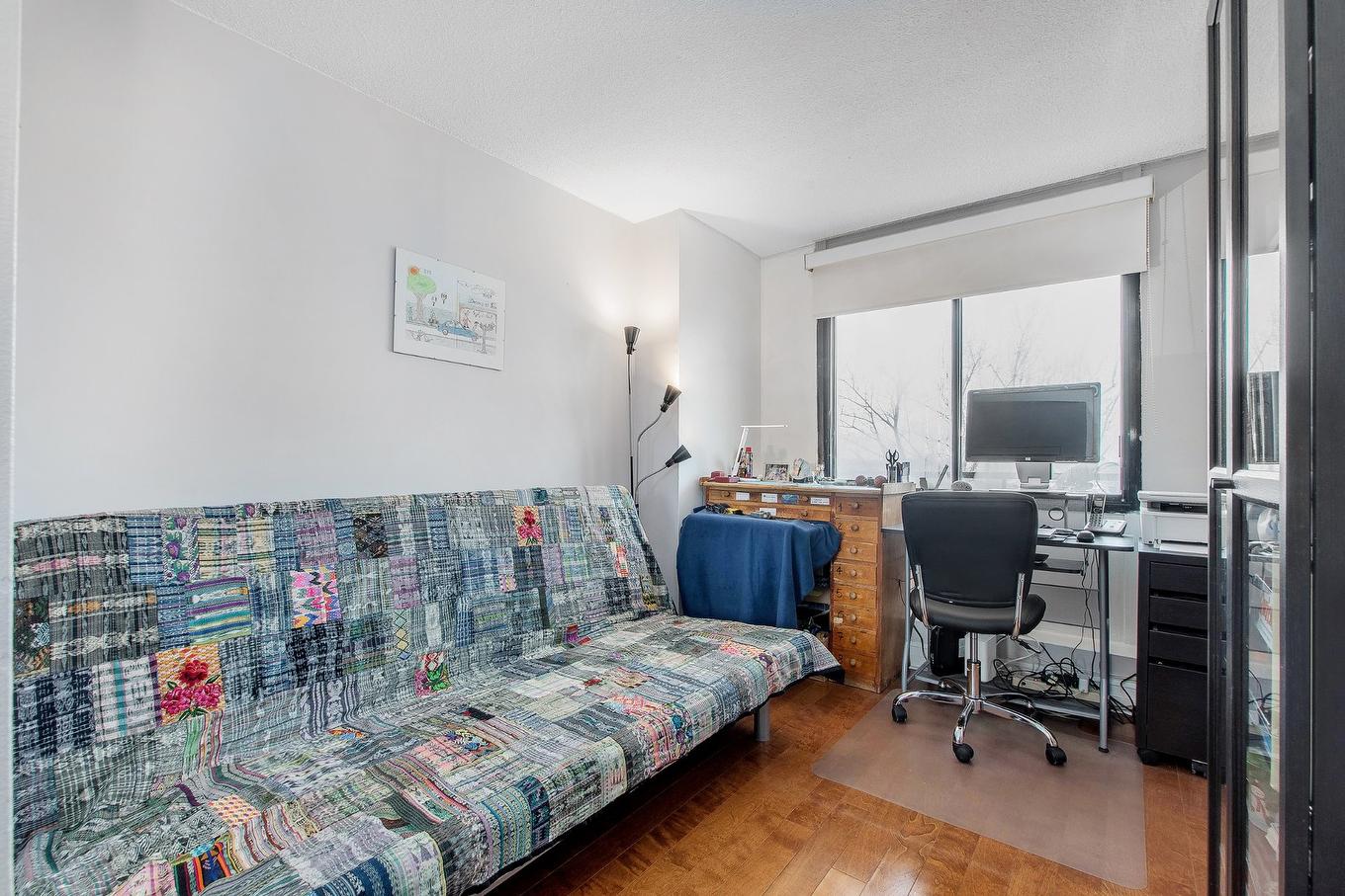 Chambre à coucher - 715-2555 Av. Du Havre-Des-Îles, Laval (Chomedey), QC - Indoor Photo Showing Office