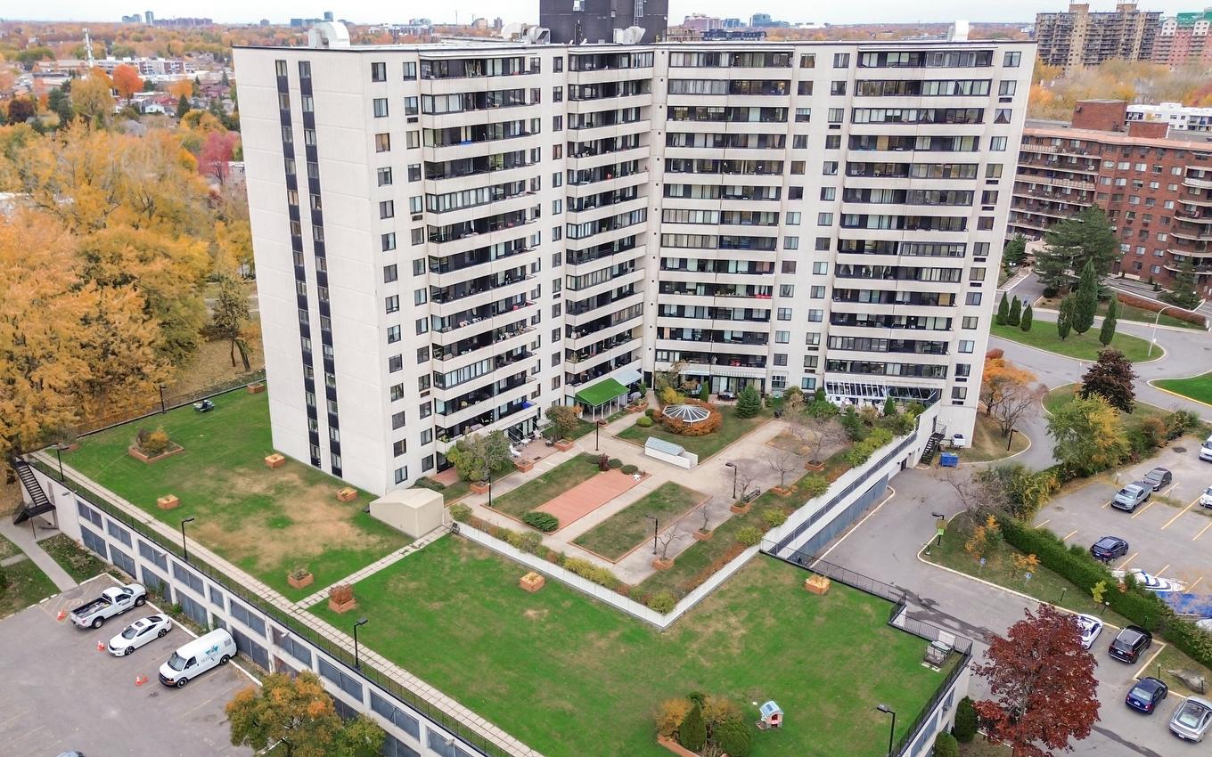 Photo aérienne - 715-2555 Av. Du Havre-Des-Îles, Laval (Chomedey), QC - Outdoor With View