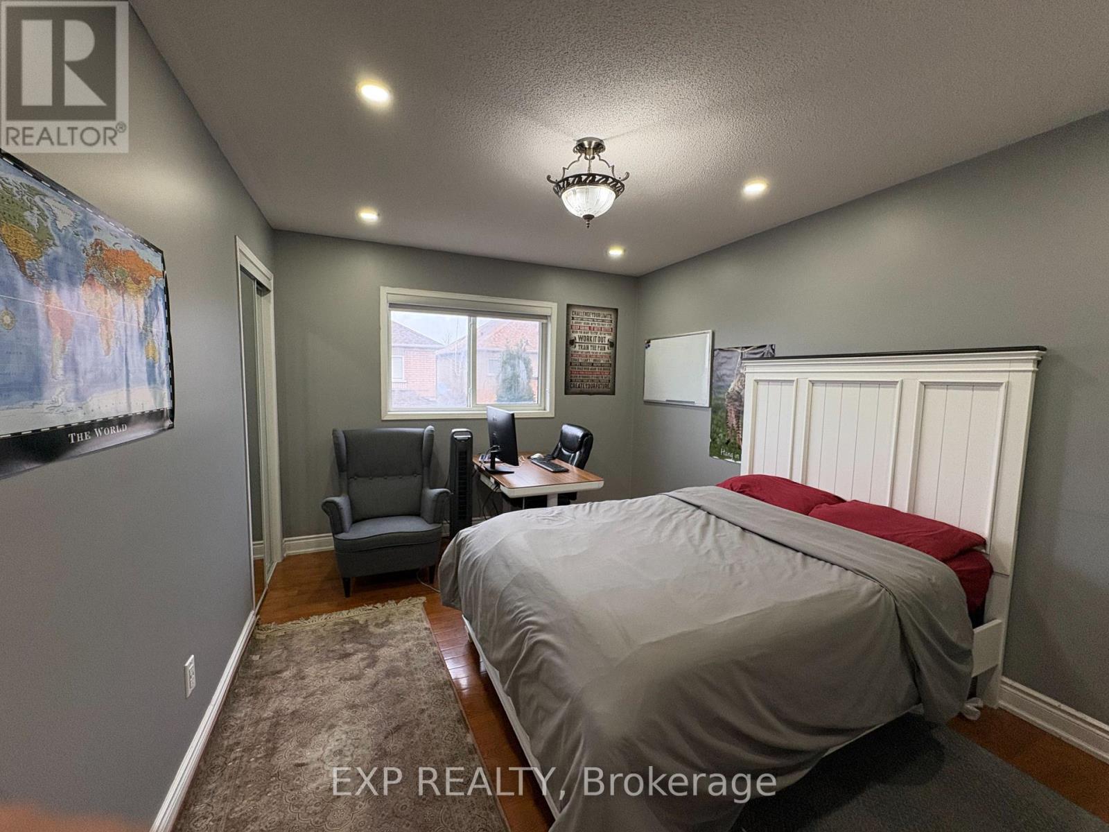 3810 Thomas Street, Mississauga, ON - Indoor Photo Showing Bedroom
