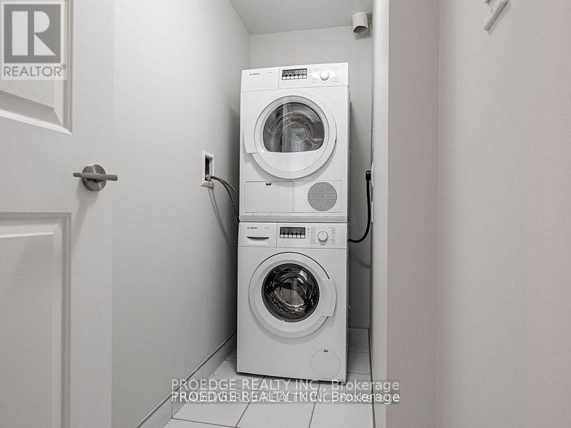 1504 - 1 The Esplanade Street, Toronto, ON - Indoor Photo Showing Laundry Room