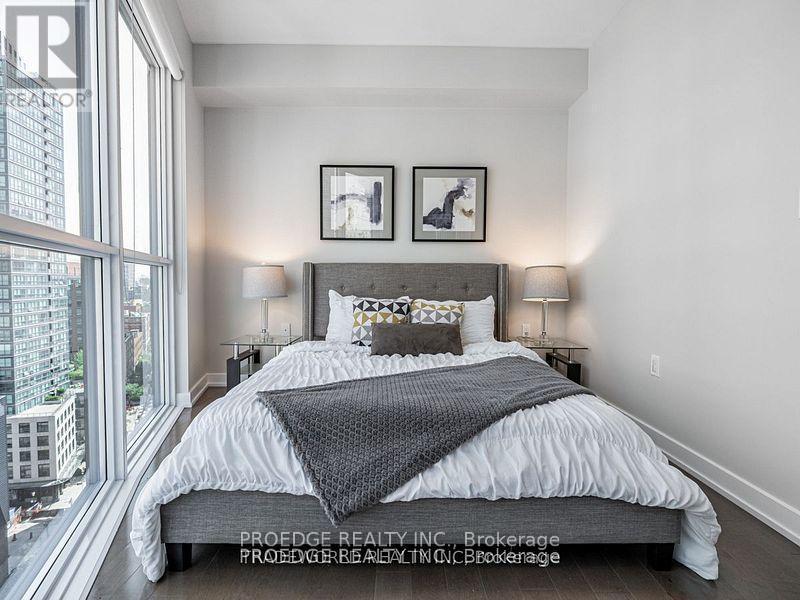 1504 - 1 The Esplanade Street, Toronto, ON - Indoor Photo Showing Bedroom