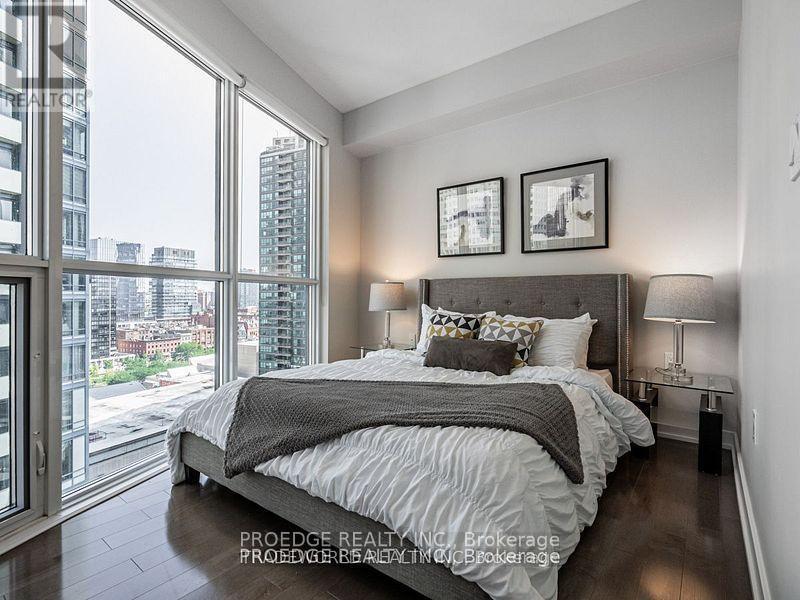 1504 - 1 The Esplanade Street, Toronto, ON - Indoor Photo Showing Bedroom
