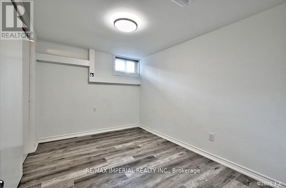 Lower - 711 Gilbert Street W, Whitby, ON - Indoor Photo Showing Other Room