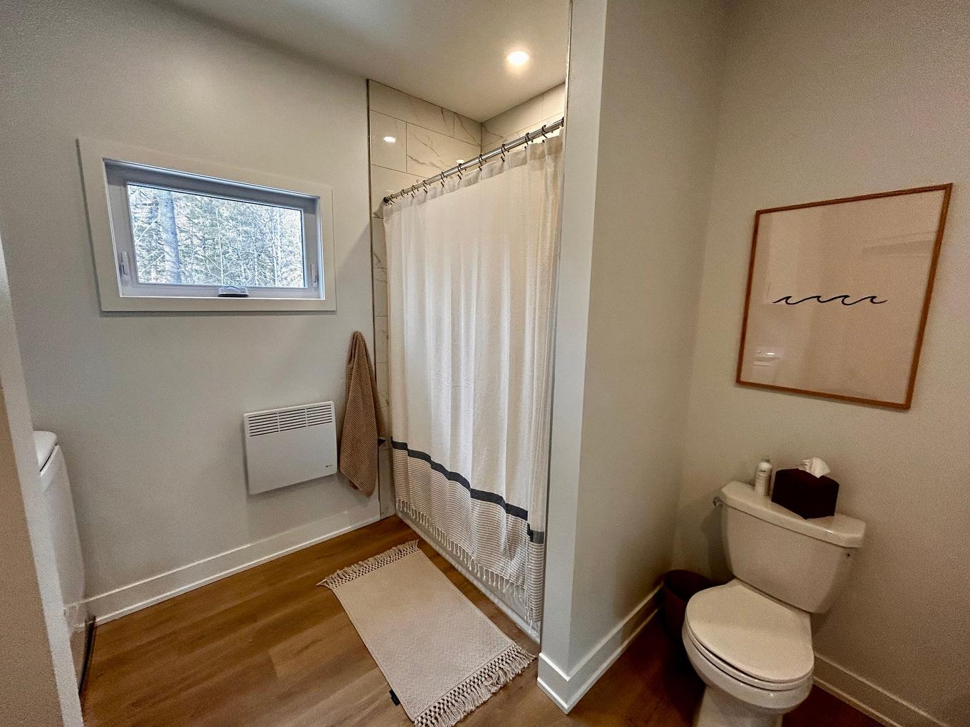 Salle de bains - 8 Ch. Sisttie, La Pêche, QC - Indoor Photo Showing Bathroom