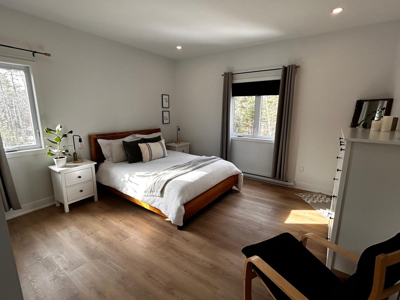 Chambre à coucher principale - 8 Ch. Sisttie, La Pêche, QC - Indoor Photo Showing Bedroom