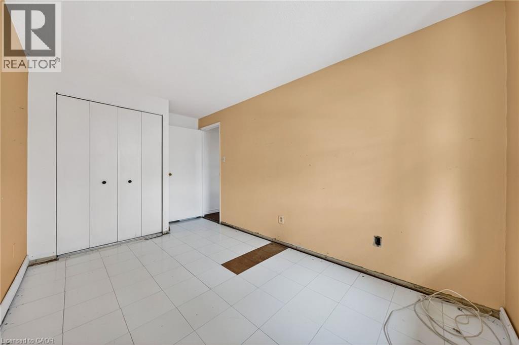 539 Willow Road Unit# 66, Guelph, ON - Indoor Photo Showing Other Room