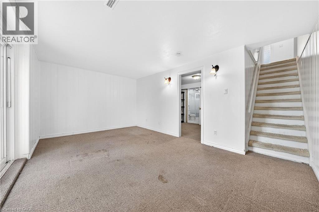 539 Willow Road Unit# 66, Guelph, ON - Indoor Photo Showing Other Room