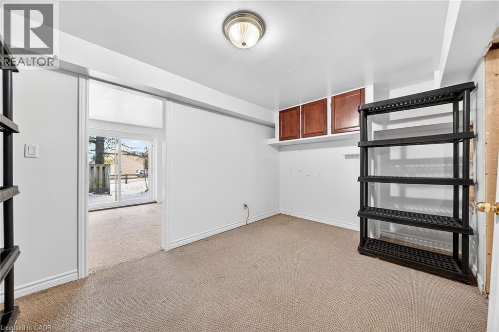 539 Willow Road Unit# 66, Guelph, ON - Indoor Photo Showing Other Room