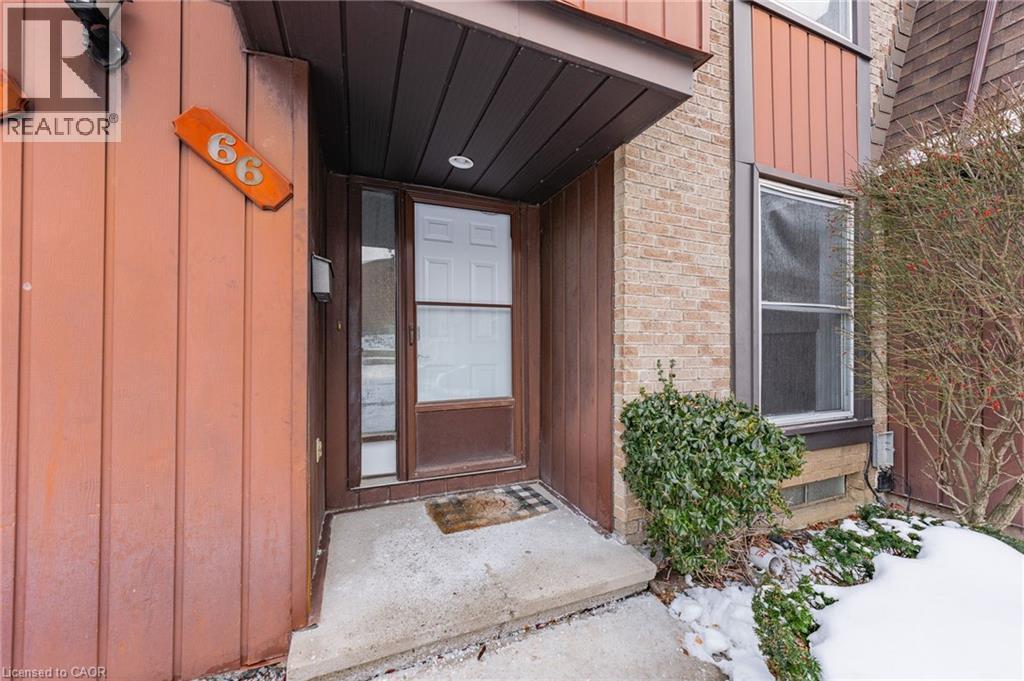 539 Willow Road Unit# 66, Guelph, ON - Outdoor With Exterior