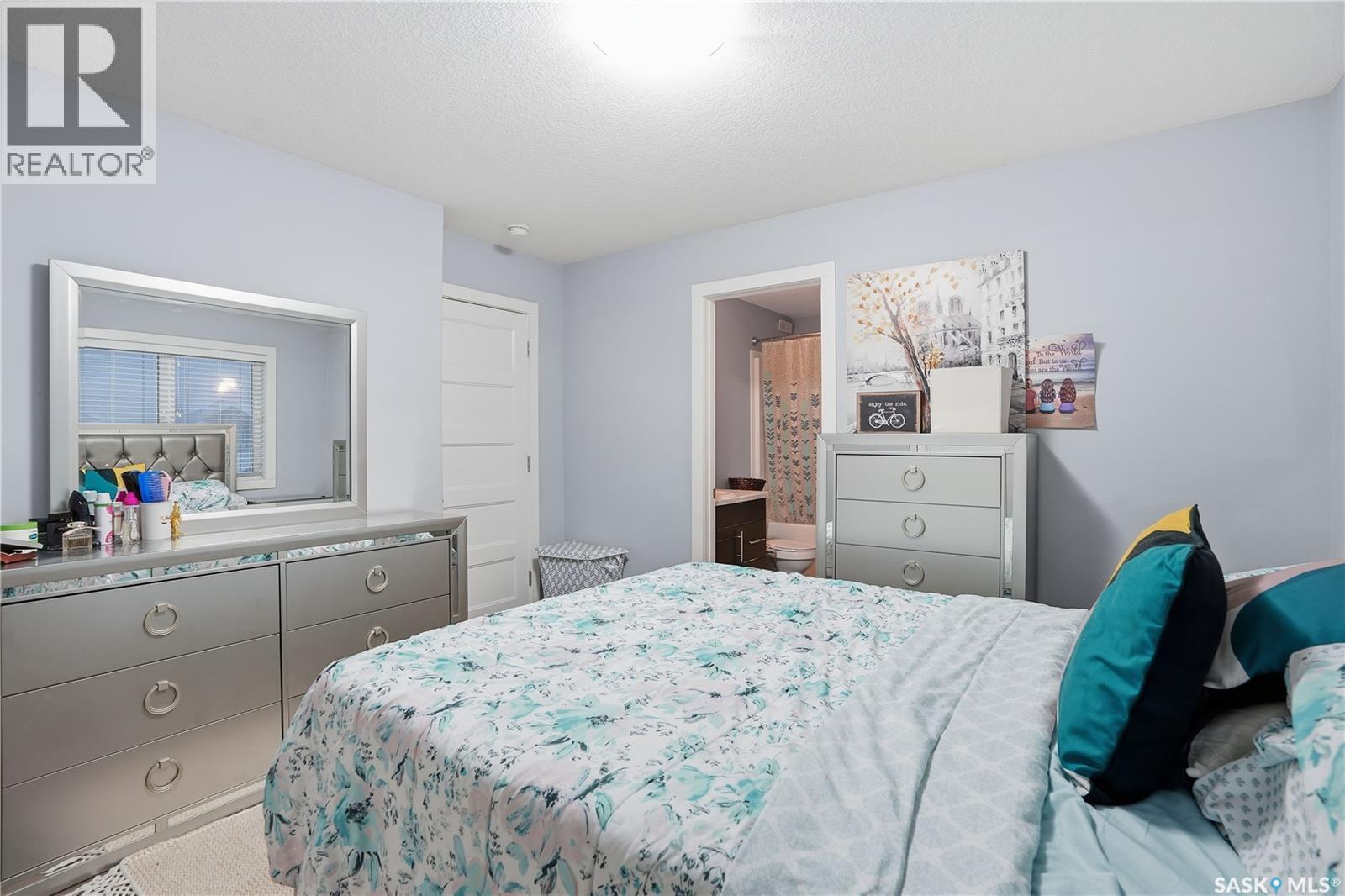 2842 Makowsky Crescent, Regina, SK - Indoor Photo Showing Bedroom