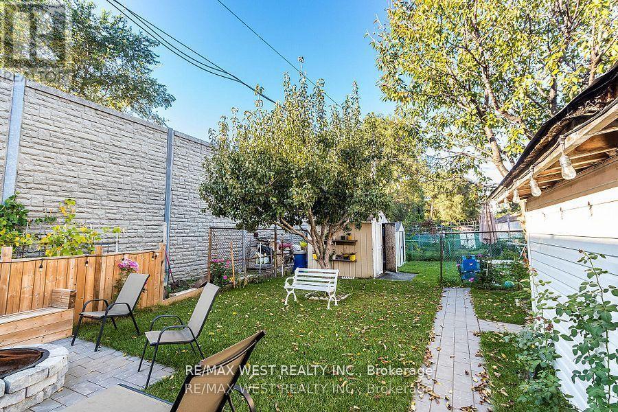 Main - 24 Clarion Road, Toronto, ON - Outdoor