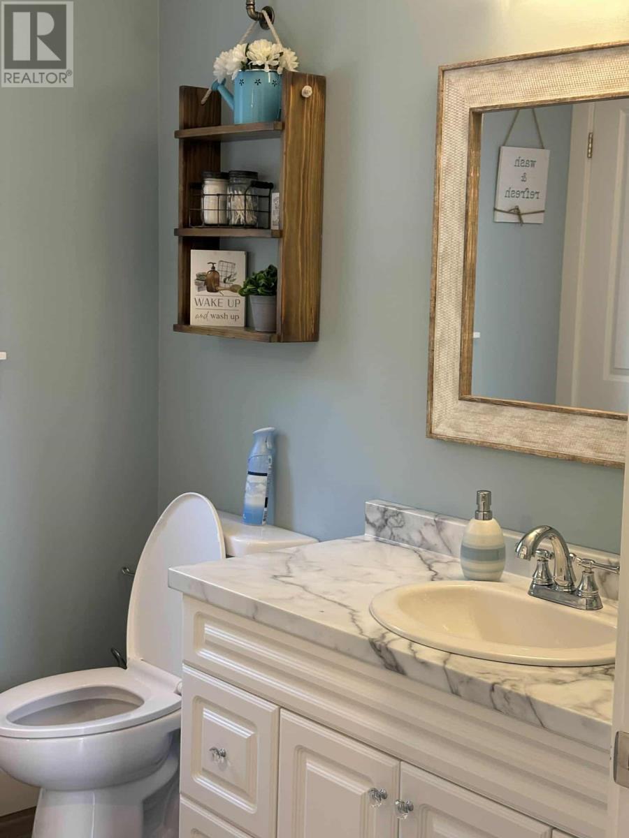 18 Angle Pond Road, Thorburn Lake, NL