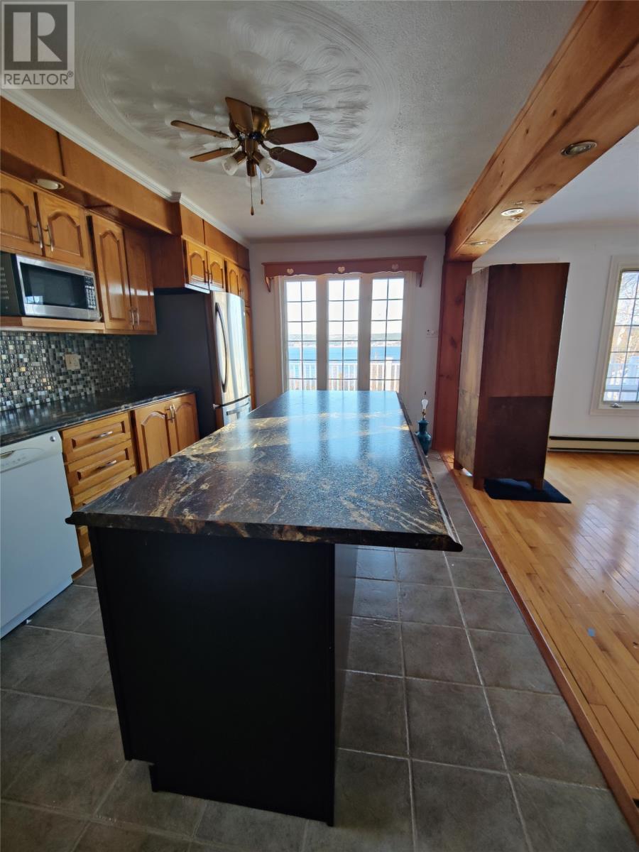 116B Riverside East Street, Glovertown, NL - Indoor Photo Showing Kitchen