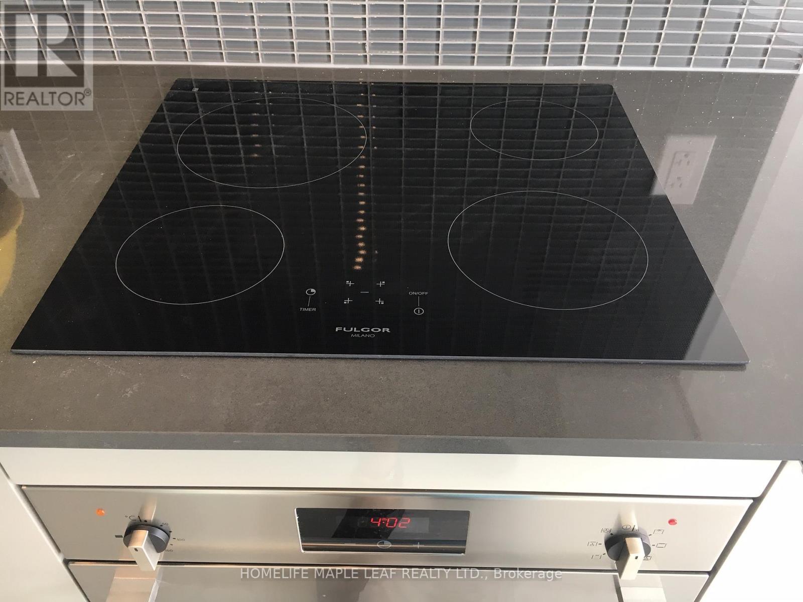 1801 - 161 Roehampton Avenue, Toronto, ON - Indoor