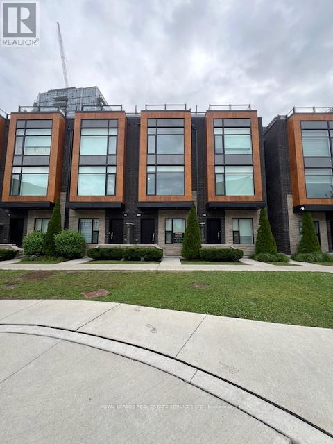 Th 9 - 200 Malta Avenue, Brampton, ON - Outdoor With Facade