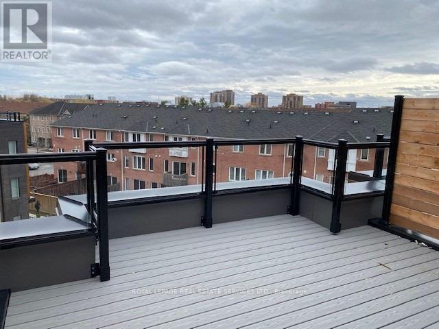 Th 9 - 200 Malta Avenue, Brampton, ON - Outdoor