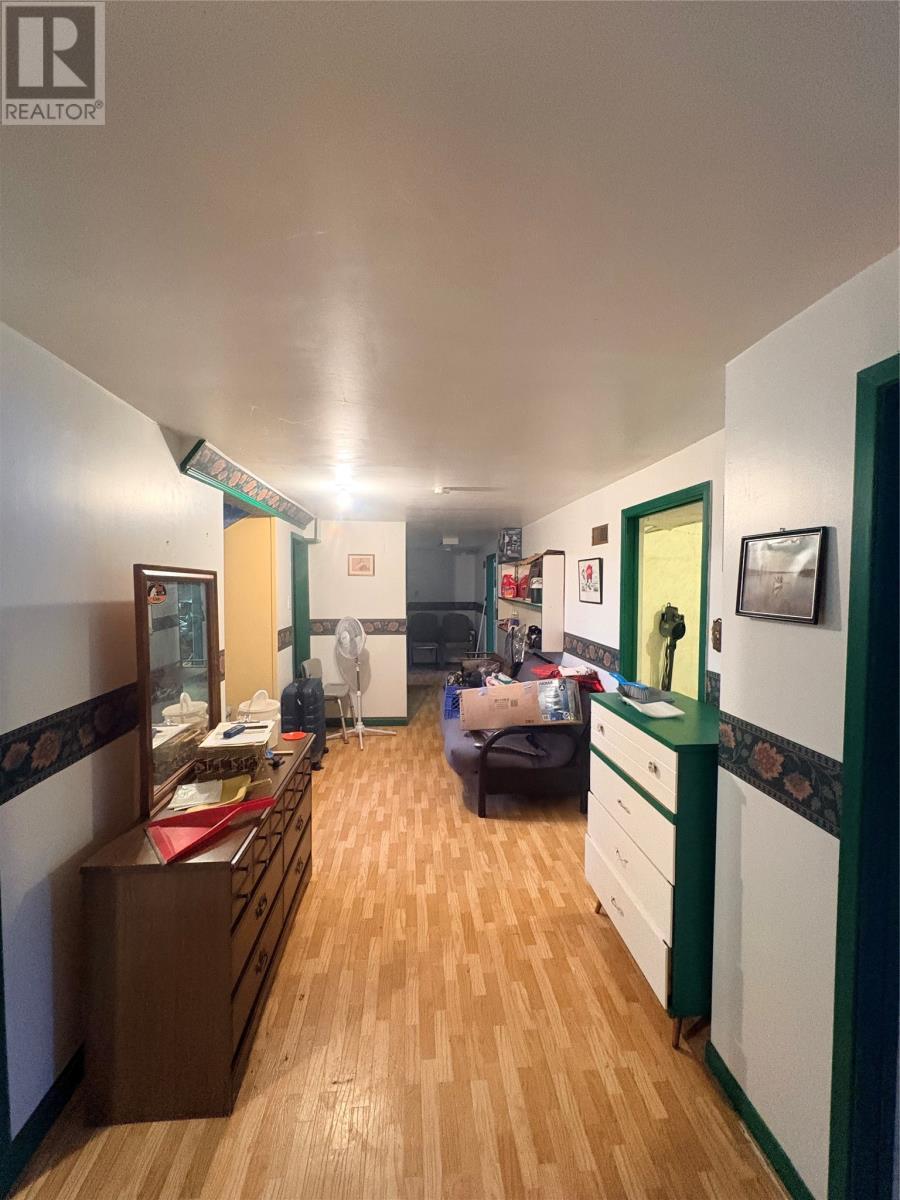 10 Nippards Lane, Embree, NL - Indoor