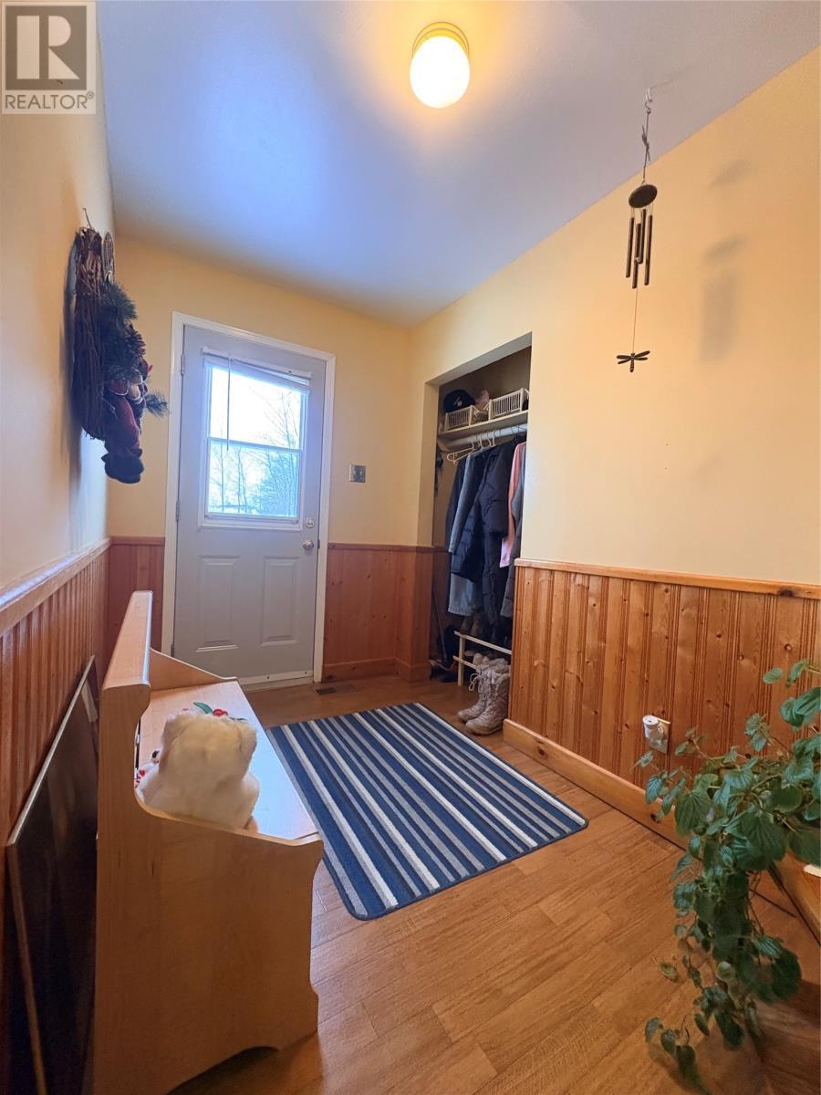 10 Nippards Lane, Embree, NL - Indoor