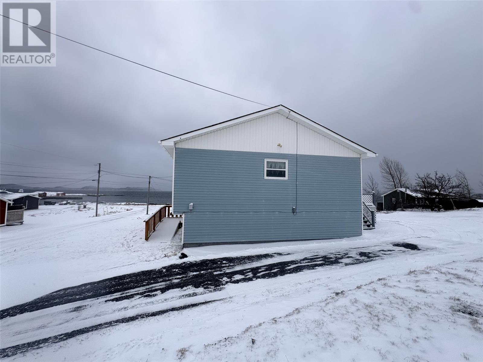10 Nippards Lane, Embree, NL - Outdoor
