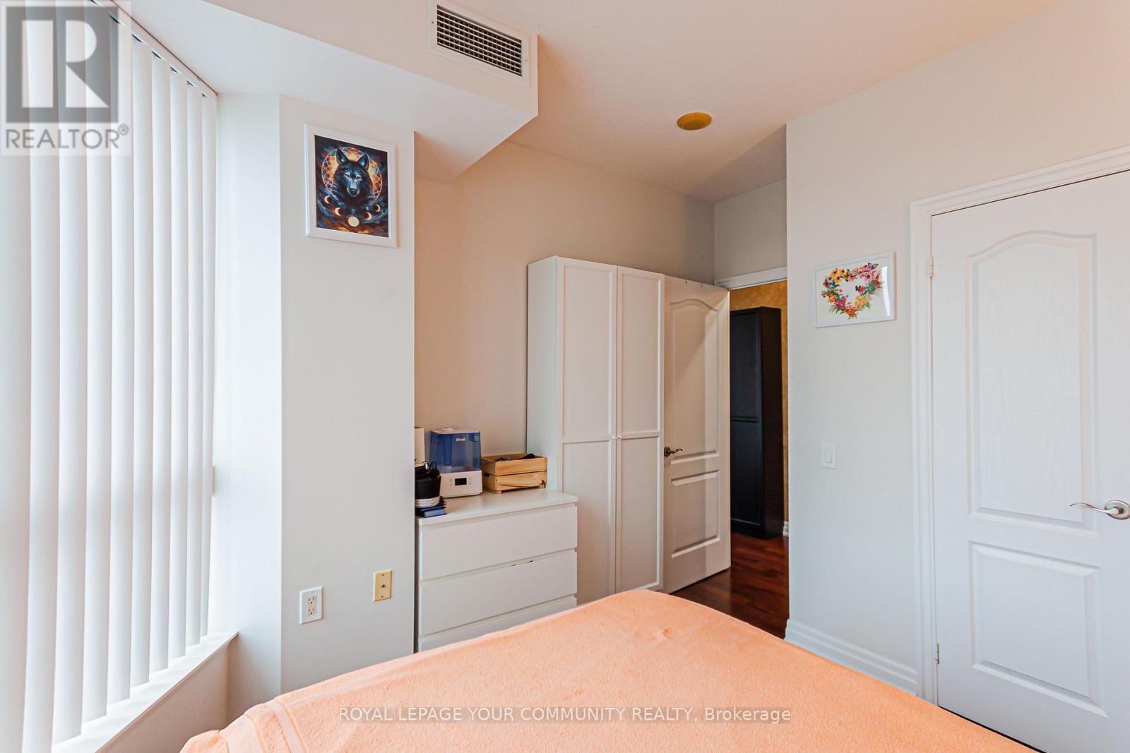 3003 - 21 Hillcrest Avenue, Toronto, ON - Indoor Photo Showing Bedroom
