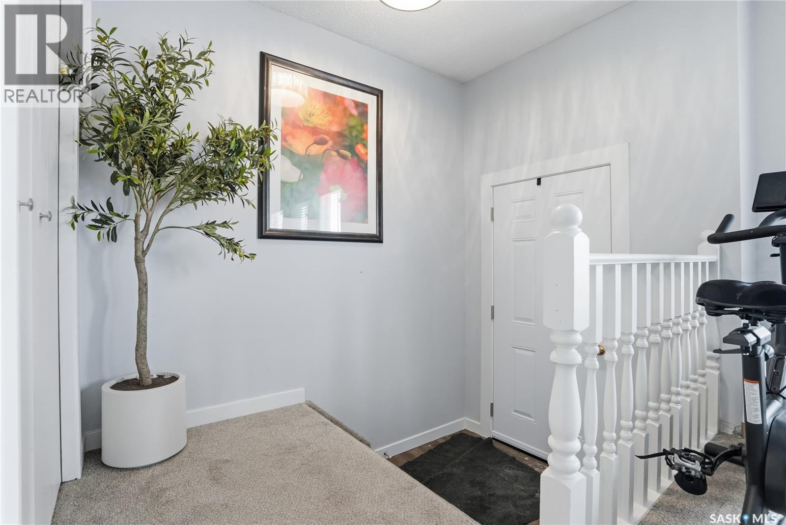 203A Dunlop Street, Saskatoon, SK - Indoor Photo Showing Other Room