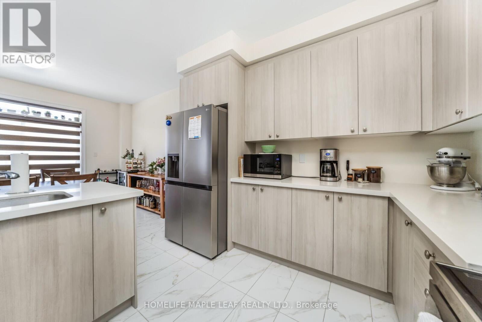 34 Orr Avenue, Erin, ON - Indoor Photo Showing Kitchen