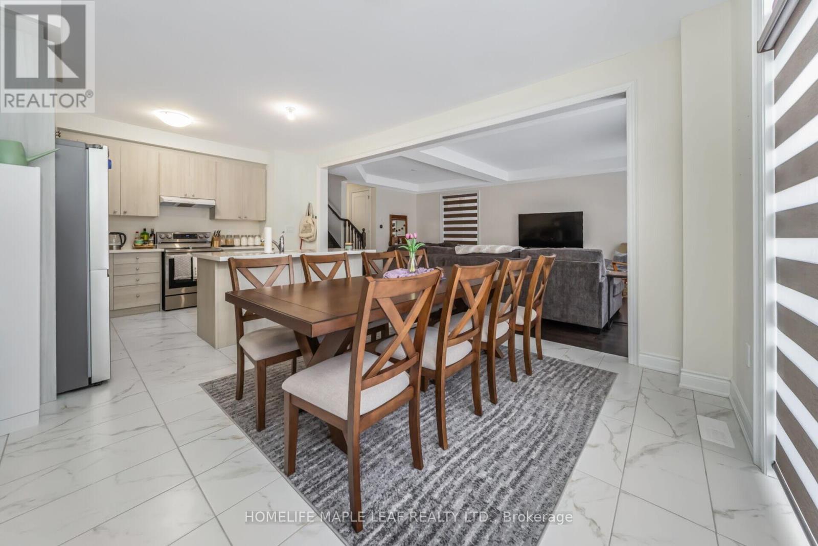 34 Orr Avenue, Erin, ON - Indoor Photo Showing Dining Room