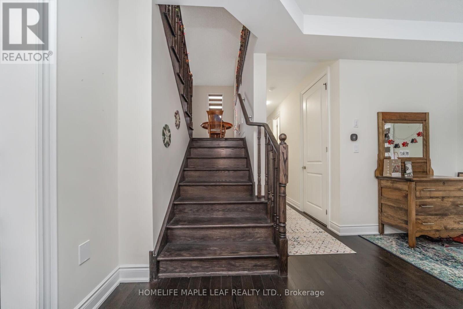 34 Orr Avenue, Erin, ON - Indoor Photo Showing Other Room