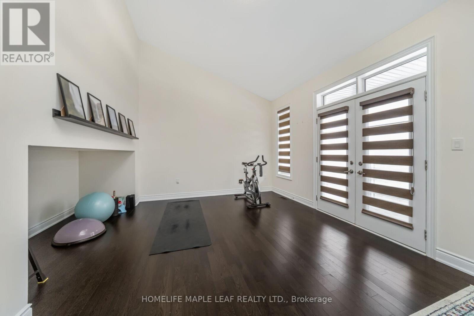 34 Orr Avenue, Erin, ON - Indoor Photo Showing Other Room