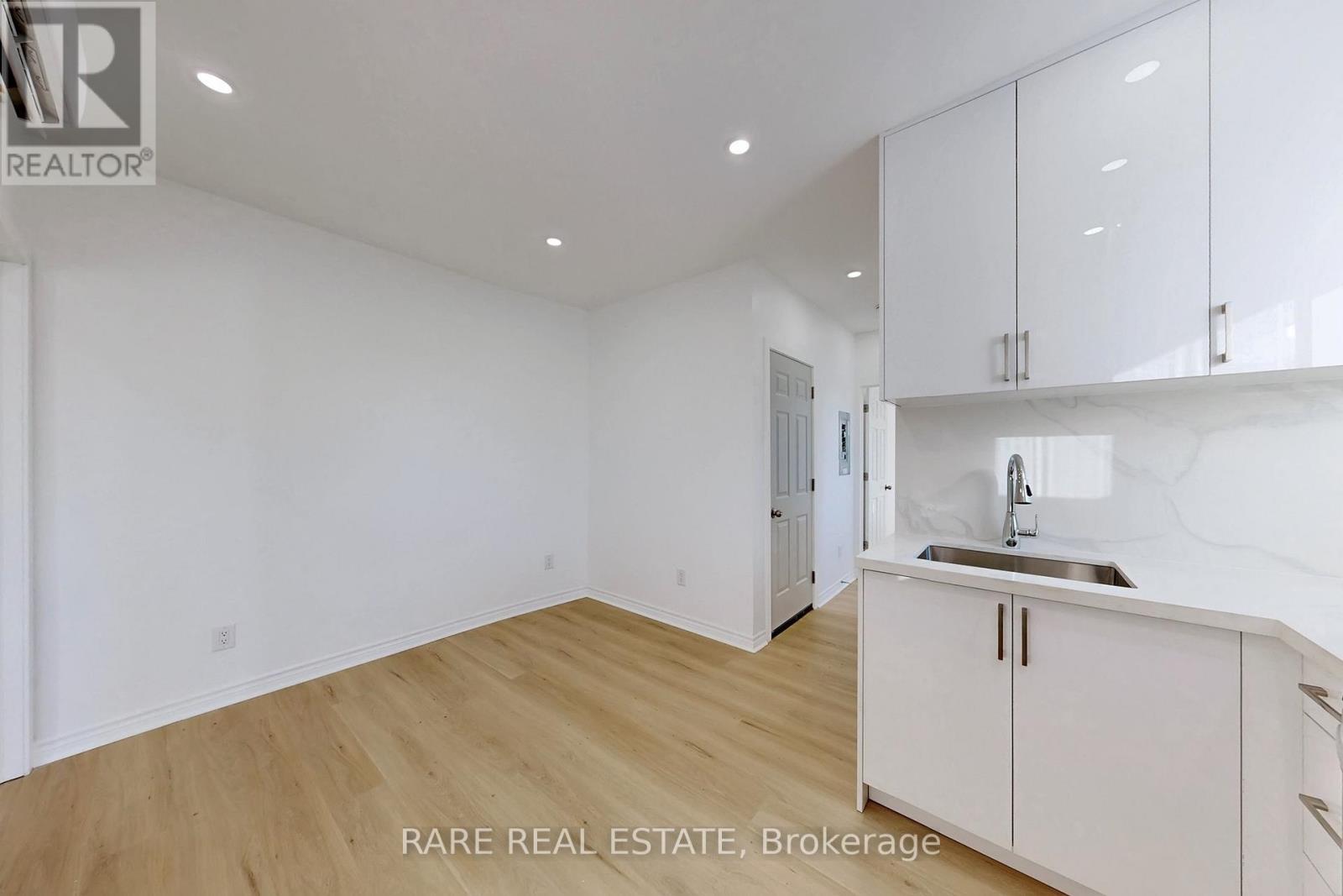 1 - 167 Dynevor Road, Toronto, ON