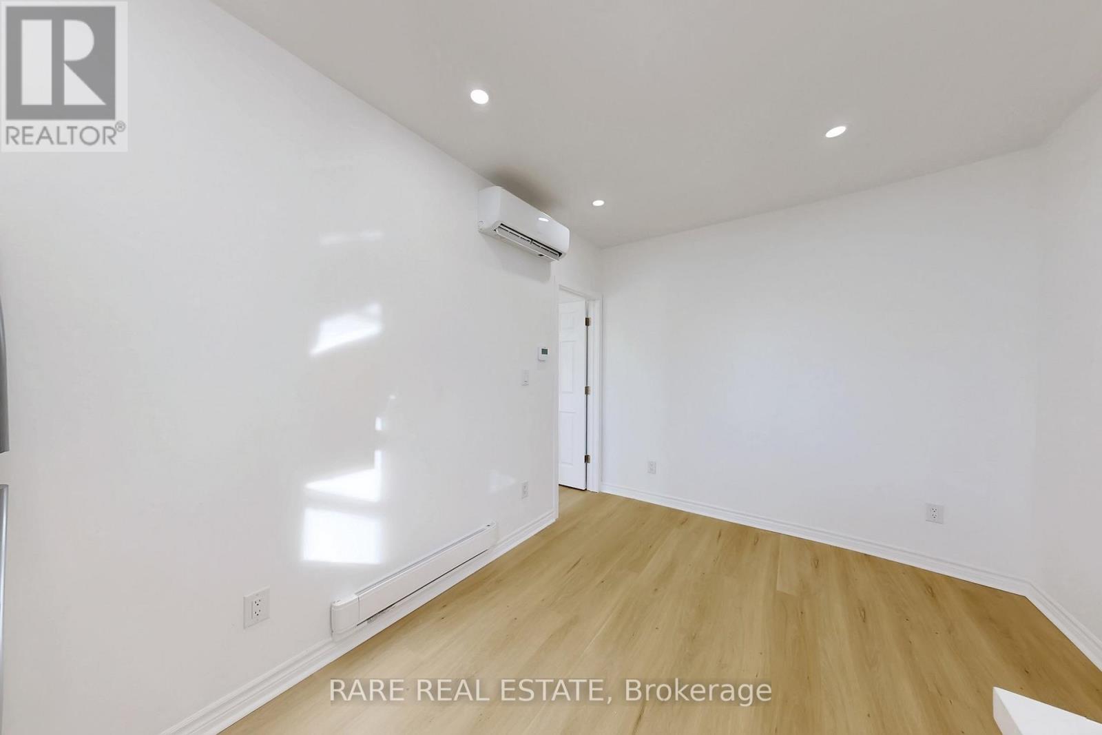 1 - 167 Dynevor Road, Toronto, ON