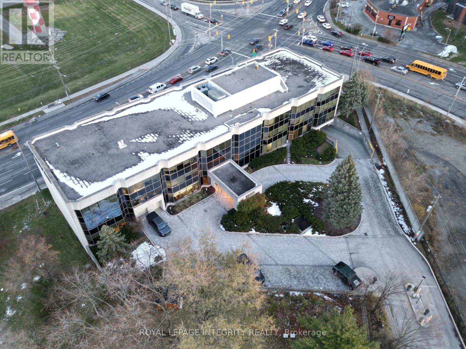 204 - 1929 Russell Road, Ottawa, ON