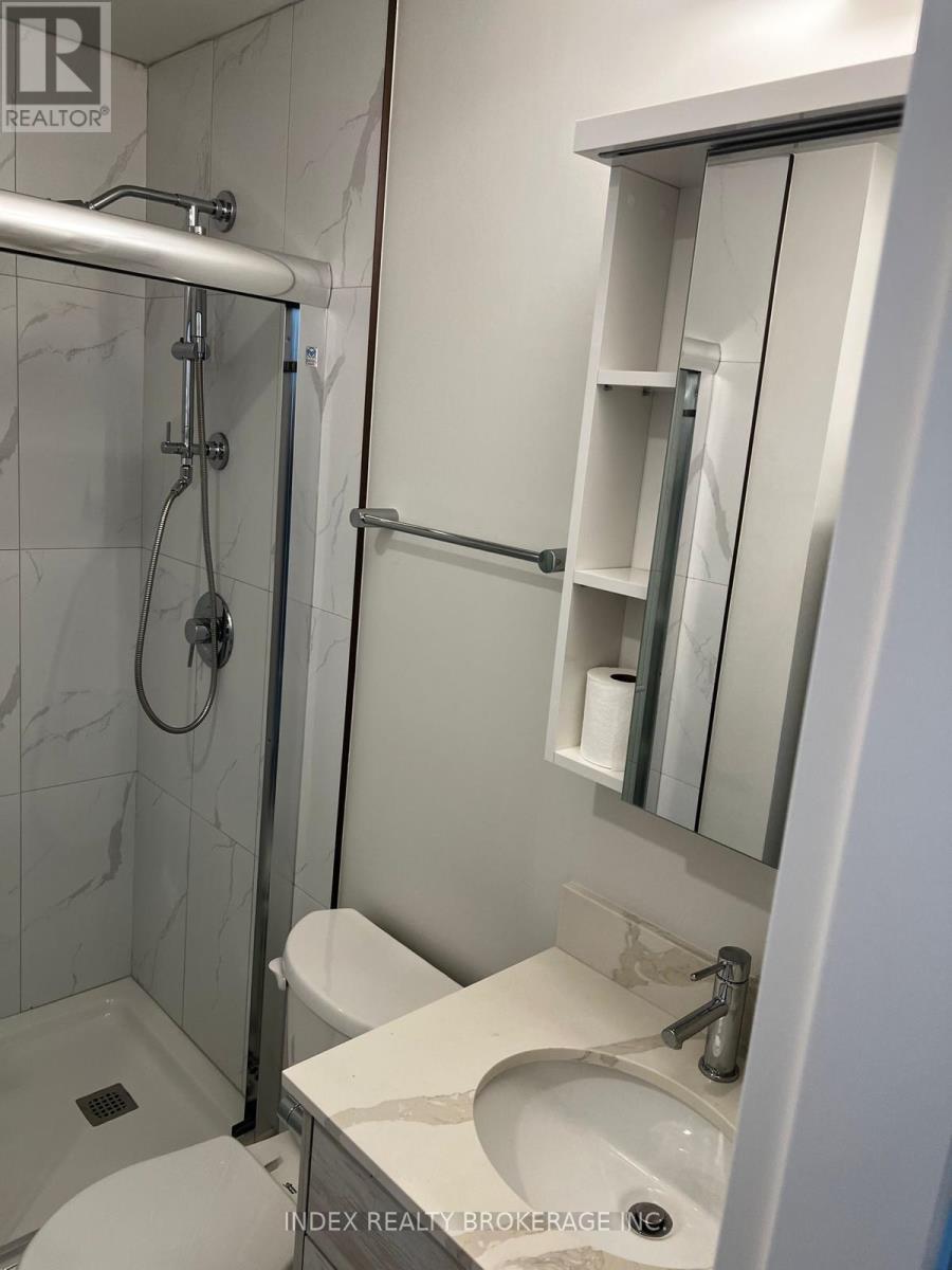 1205 - 60 Frederick Street E, Kitchener, ON - Indoor Photo Showing Bathroom