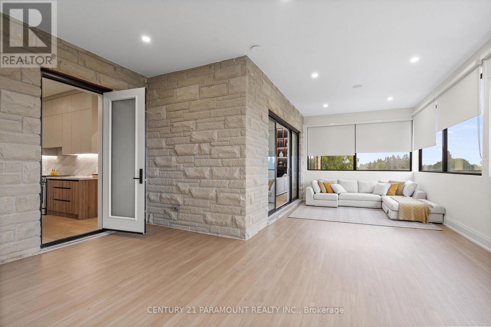 16322 Hillview Place, Caledon, ON - Indoor