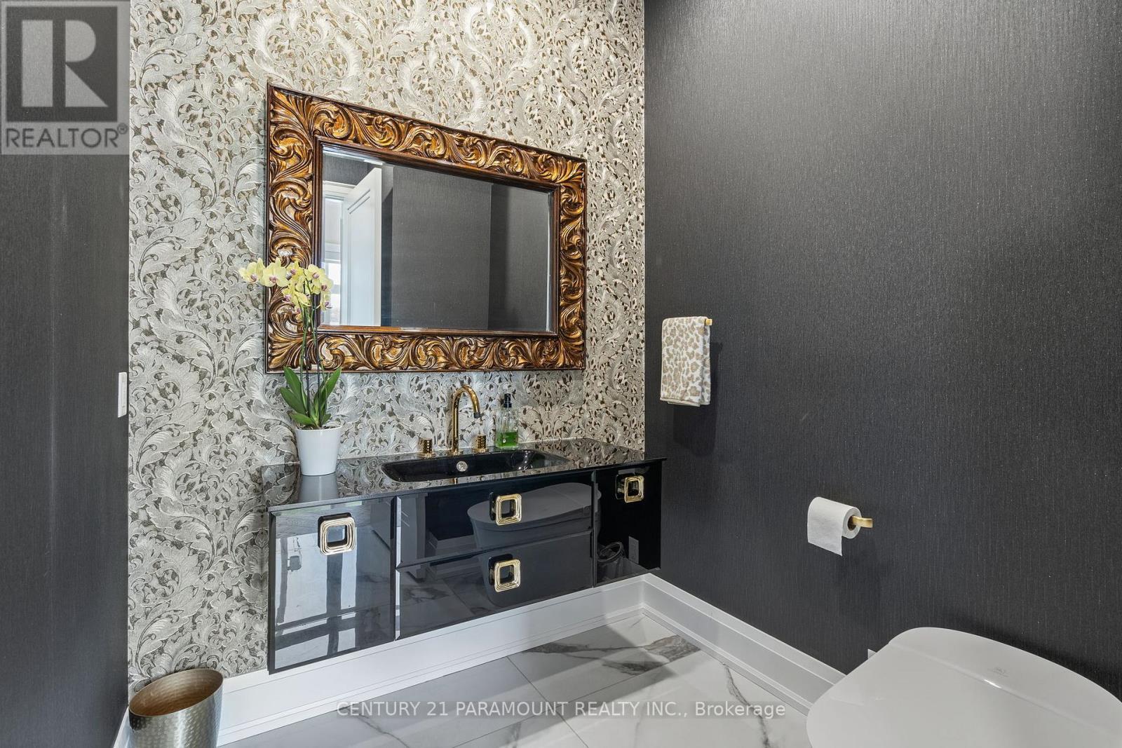 16322 Hillview Place, Caledon, ON - Indoor Photo Showing Bathroom