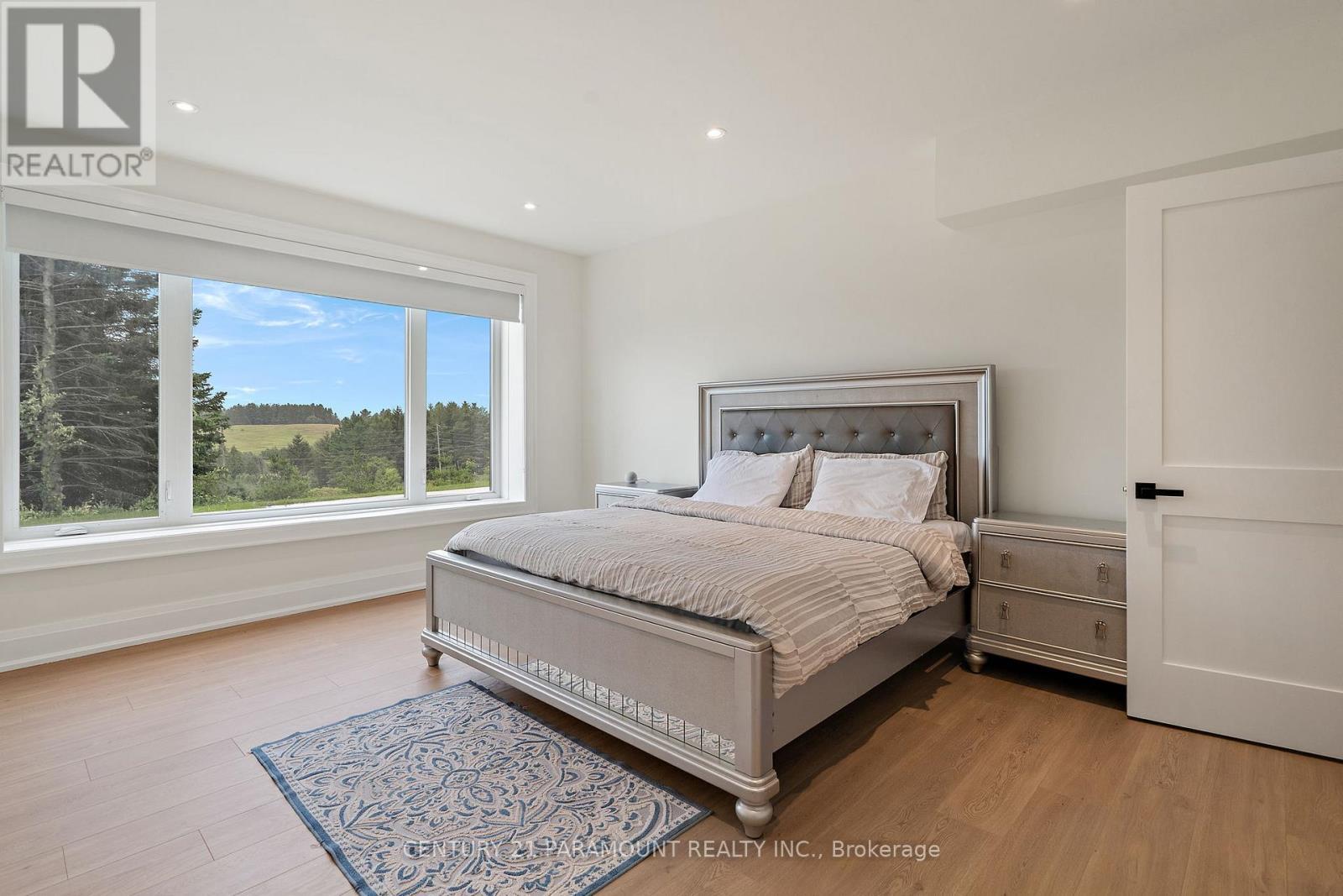 16322 Hillview Place, Caledon, ON - Indoor Photo Showing Bedroom