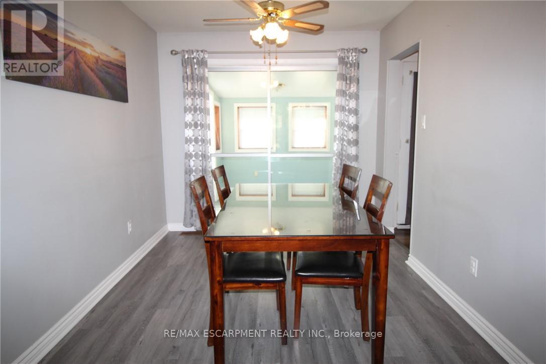 4 Purnell Drive, Hamilton, ON - Indoor