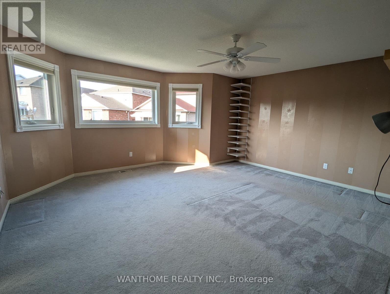 5533 Loonlake Avenue, Mississauga, ON - Indoor Photo Showing Other Room