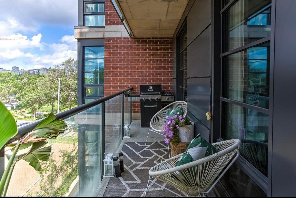 Balcony - 413-1340 Rue Olier, Montréal (Le Sud-Ouest), QC - Outdoor With Balcony With Exterior