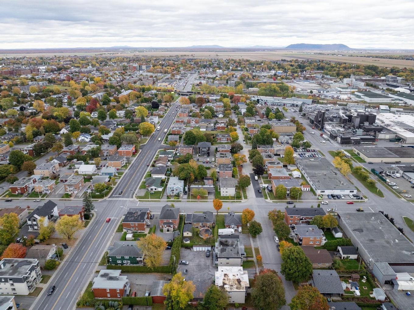 Vue d'ensemble - 2750 Av. Dumesnil, Saint-Hyacinthe, QC - Outdoor With View